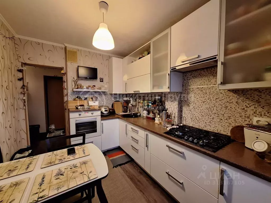 3-к кв. Нижегородская область, Нижний Новгород ул. Генерала Зимина, 4 ... - Фото 1