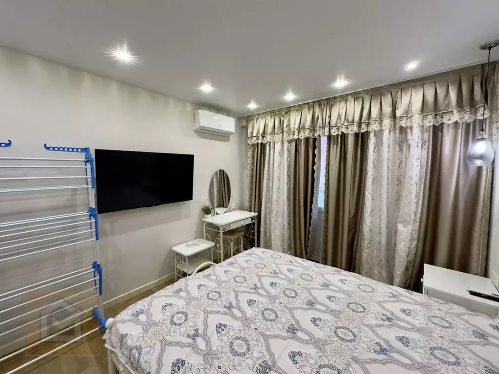 2-к кв. Крым, Евпатория просп. Победы, 87Бк2 (58.0 м) - Фото 2