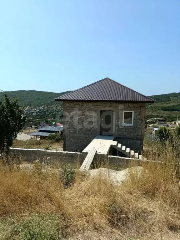 Дом в Краснодарский край, Анапа муниципальный округ, с. Варваровка ул. ... - Фото 1