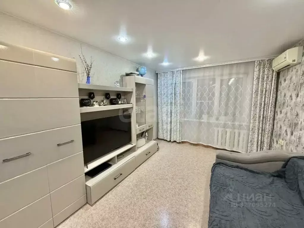 2-к кв. Кемеровская область, Кемерово просп. Ленина, 117 (41.8 м) - Фото 2