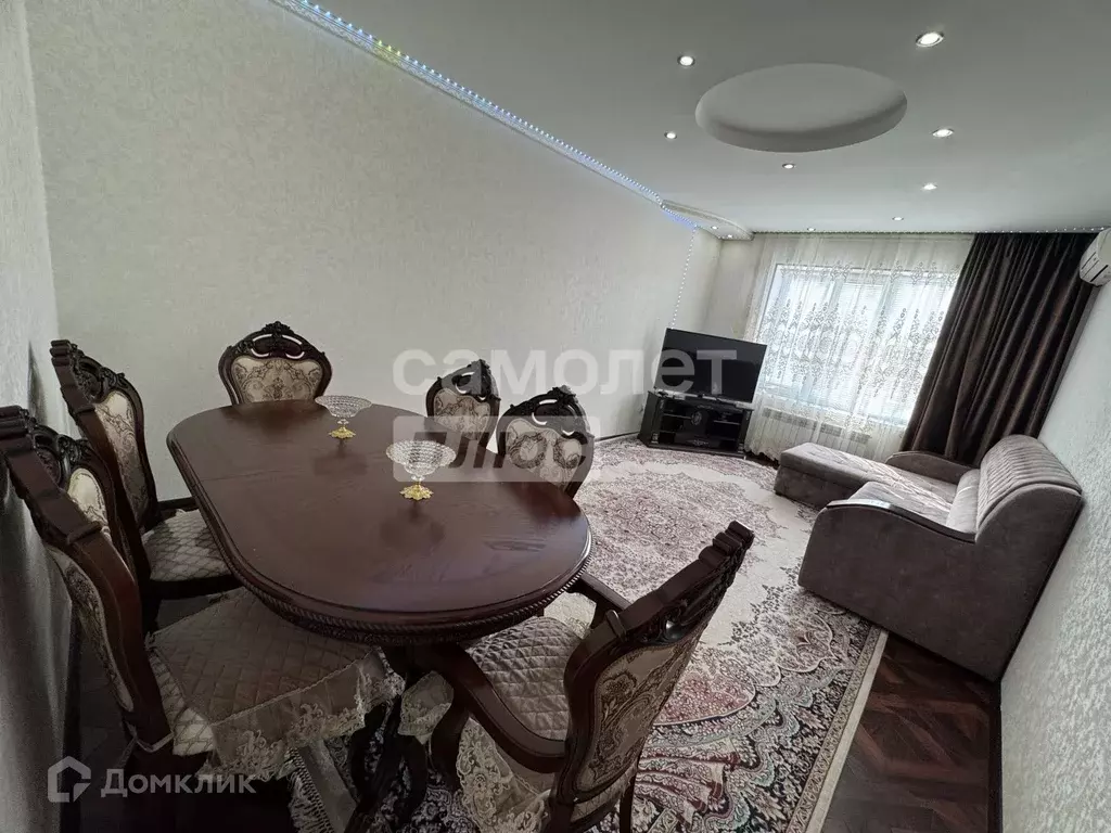 Продаётся 2-к квартира, 70 м - Фото 0