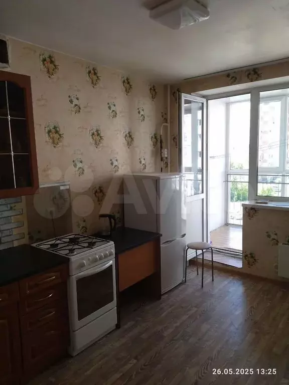 2-к. квартира, 60 м, 4/6 эт. - Фото 0