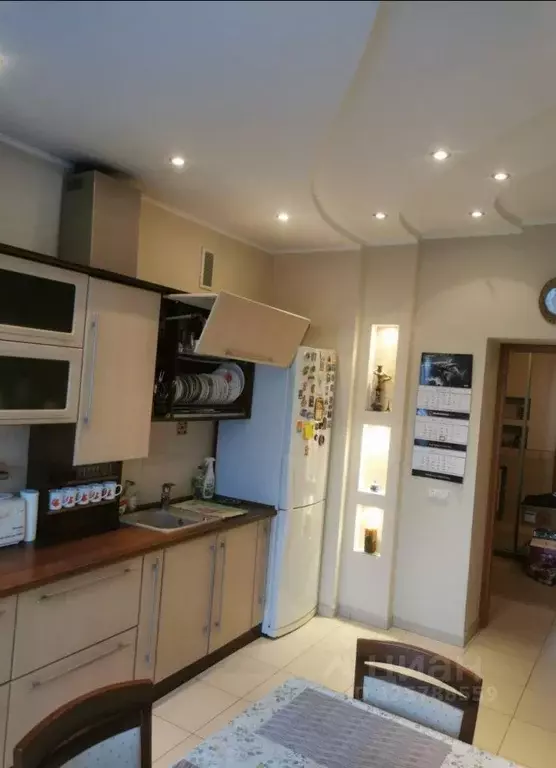 2-к кв. Калининградская область, Калининград Колхозная ул., 3-5 (85.0 ... - Фото 1