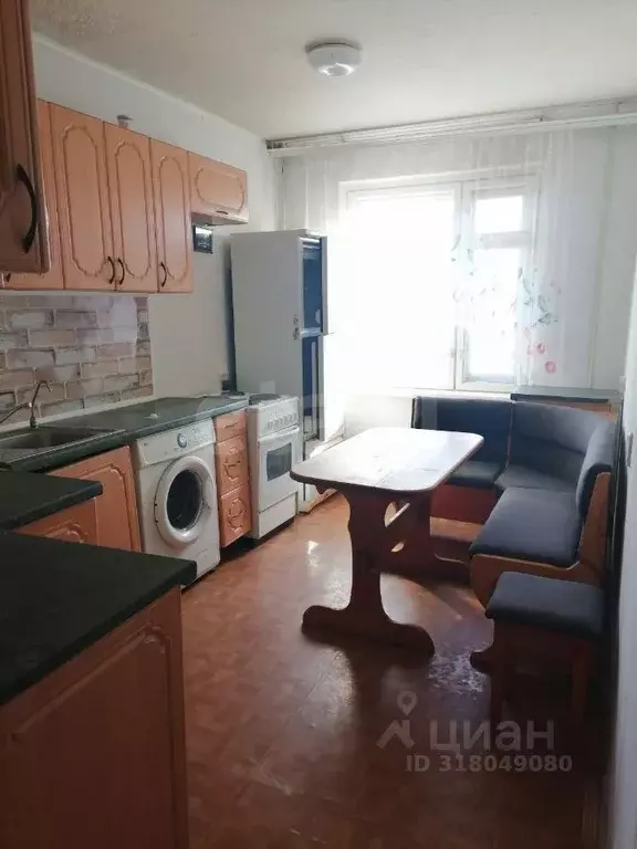 3-к кв. Челябинская область, Челябинск ул. Доватора, 10 (65.0 м) - Фото 0