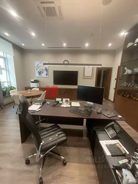 Офис в Москва ул. Арбат, 10 (235 м) - Фото 1