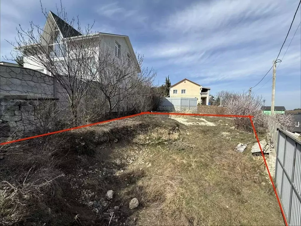 Участок в Севастополь Учкуевка мкр, ул. Реликтовая (4.2 сот.) - Фото 1