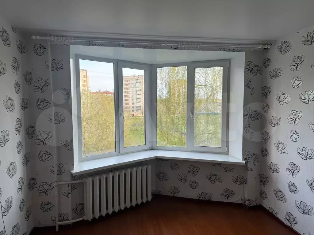 1-к. квартира, 32 м, 4/5 эт. - Фото 0