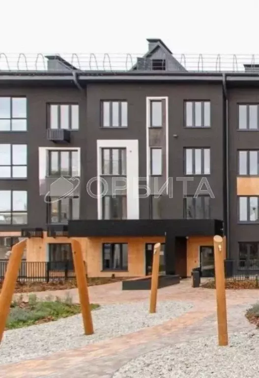 1-к кв. Тюменская область, Тюмень ул. Игоря Комиссарова, 4 (31.4 м) - Фото 2