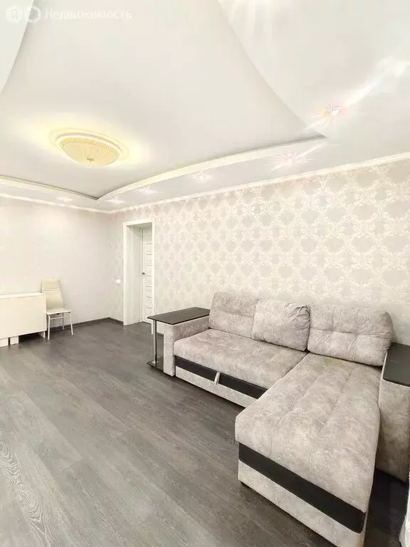 2-комнатная квартира: Саратов, улица имени Б.Н. Ерёмина, 7 (58 м) - Фото 2