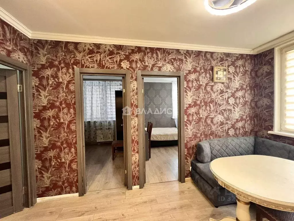 Квартира, 3 комнаты, 52 м - Фото 1