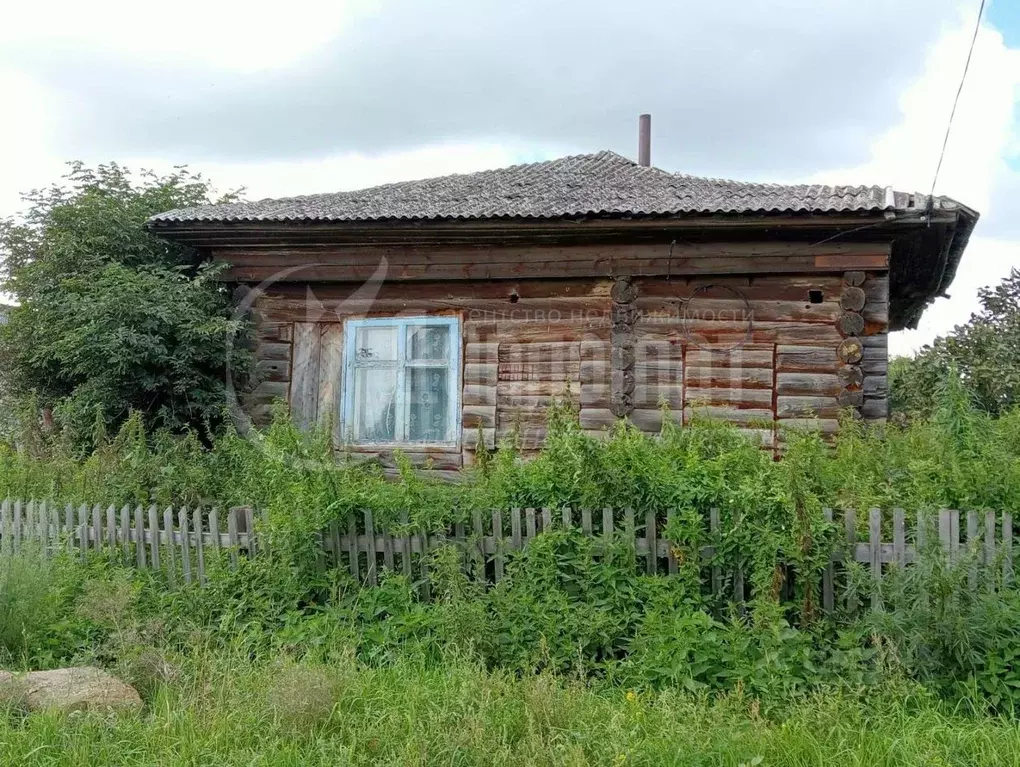 Дом в Курганская область, Белозерский муниципальный округ, с. ... - Фото 0