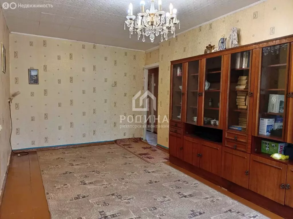 2-комнатная квартира: Комсомольск-на-Амуре, улица Аллея Труда, 57к2 ... - Фото 1