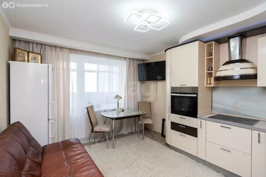 2-комнатная квартира: Тюмень, Широтная улица, 192к1 (66.8 м) - Фото 2