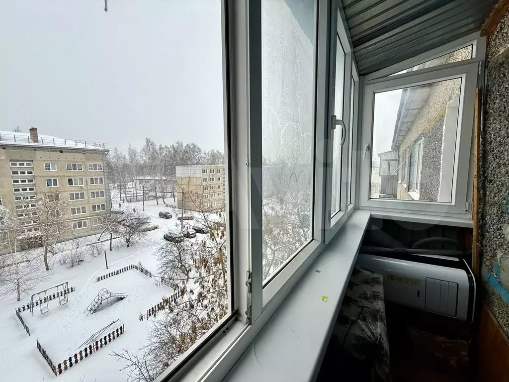 1-к. квартира, 30 м, 5/5 эт. - Фото 0