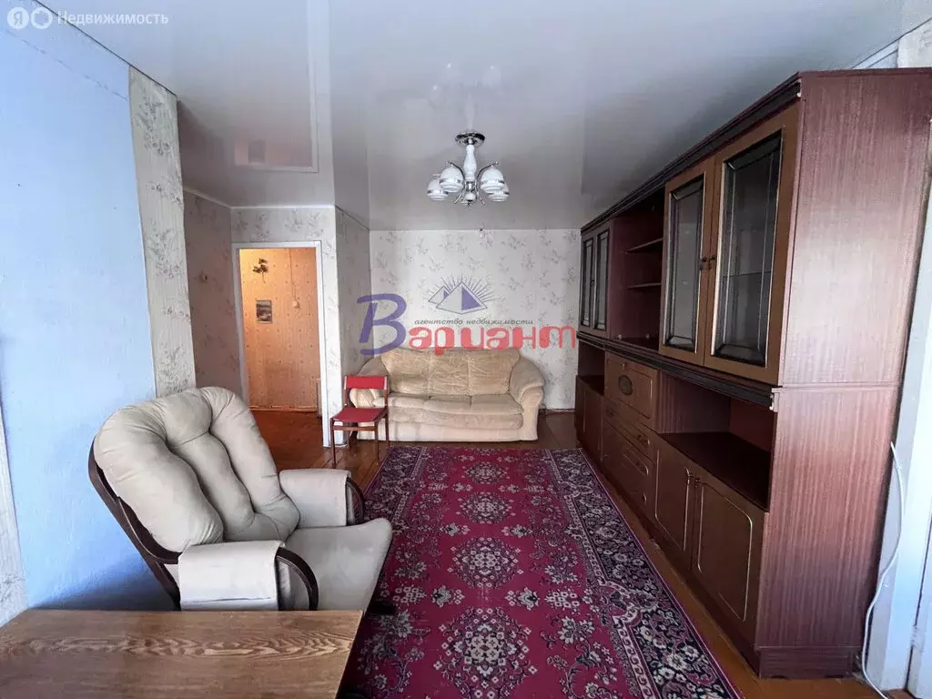 2-комнатная квартира: Чебаркуль, улица Калинина, 4 (43.9 м) - Фото 2