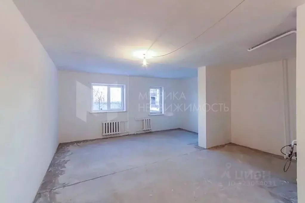 2-к кв. Тюменская область, Тюмень ул. Муравленко, 9 (63.8 м) - Фото 1