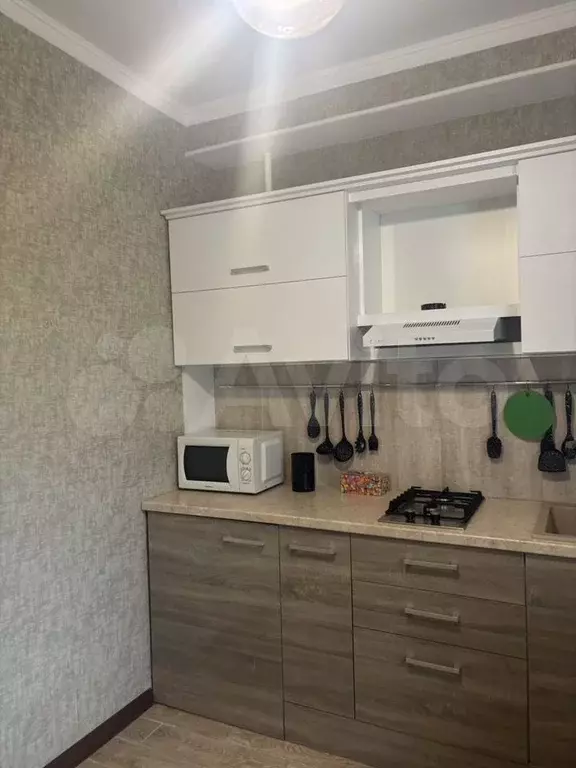 1-к. квартира, 40 м, 2/4 эт. - Фото 1