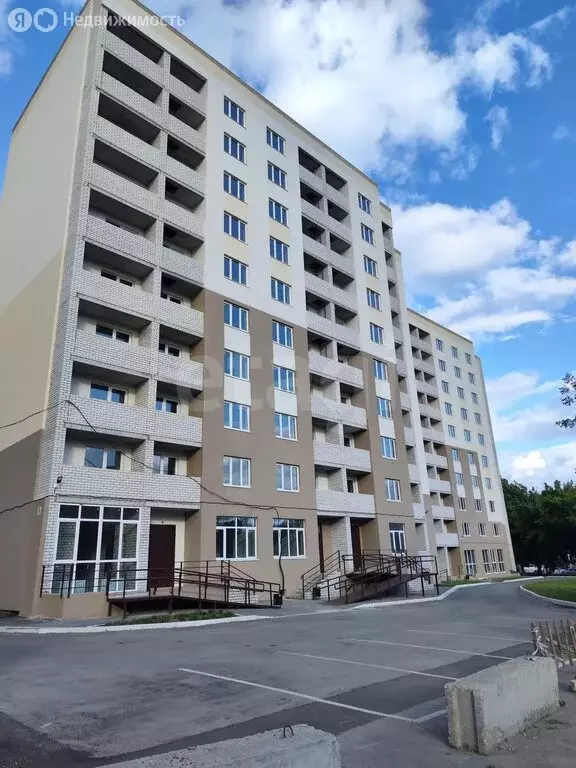 2-комнатная квартира: Саратов, проспект Энтузиастов, 2 (66.54 м) - Фото 1