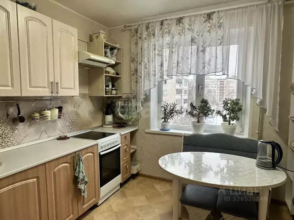 2-к кв. Тюменская область, Тюмень ул. Александра Логунова, 18 (51.0 м) - Фото 1