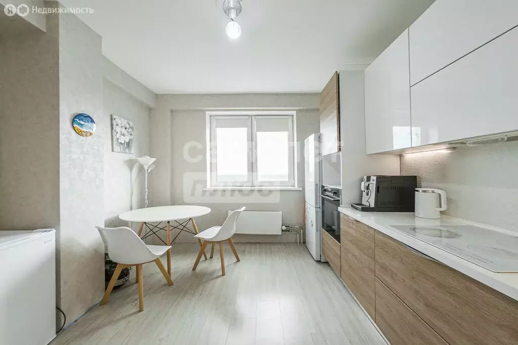 2-комнатная квартира: Екатеринбург, улица Громова, 30 (67.7 м) - Фото 1
