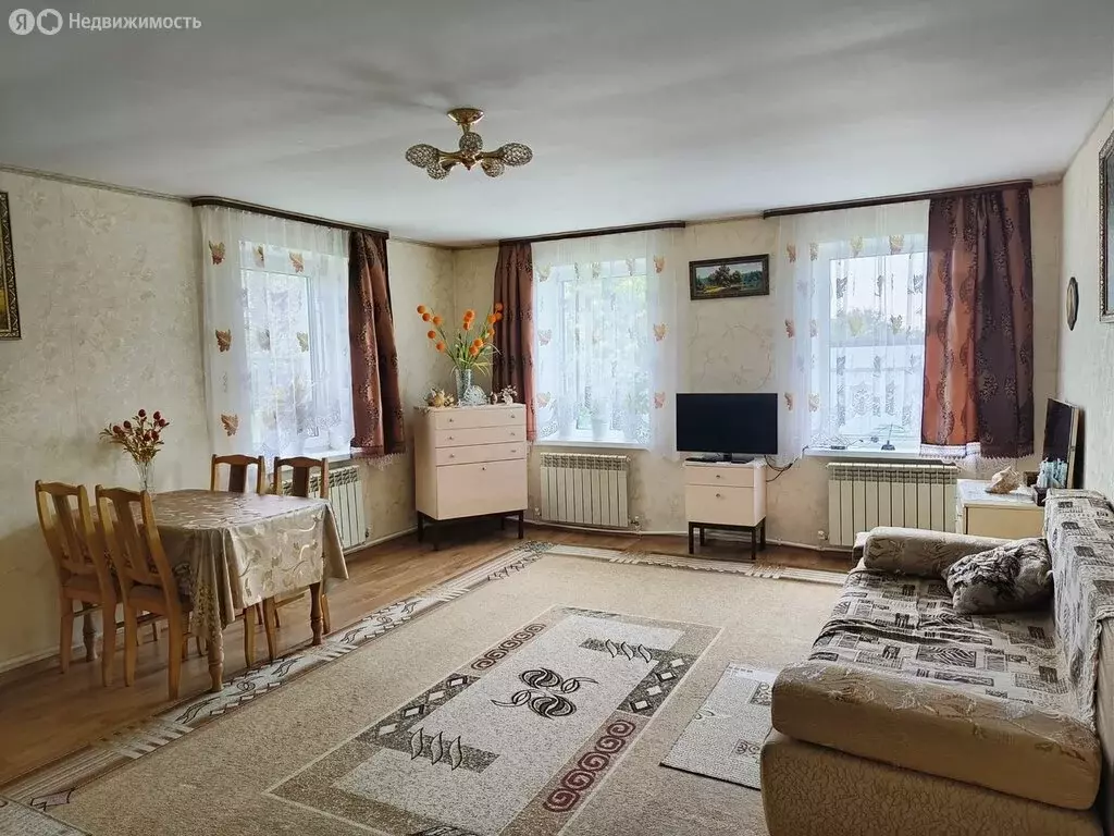 Дом в Себеж, улица Дзержинского (120 м) - Фото 1