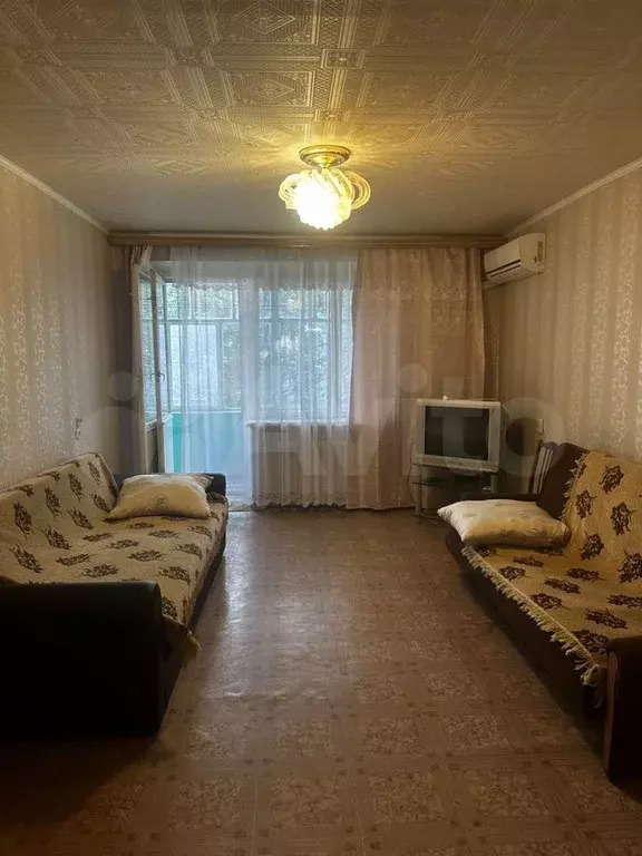 3-к. квартира, 65 м, 2/5 эт. - Фото 0