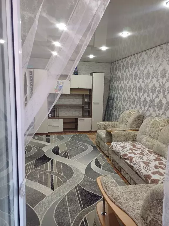 2-к кв. Омская область, Омск Радуга мкр, ул. Жуковского, 31/1 (43.4 м) - Фото 1