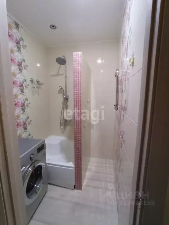 2-к кв. Тюменская область, Тюмень ул. Василия Подшибякина, 19 (62.0 м) - Фото 0