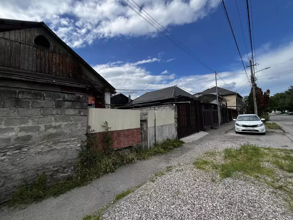 Участок в Кабардино-Балкария, Нальчик ул. Калинина, 129 (3.1 сот.) - Фото 2