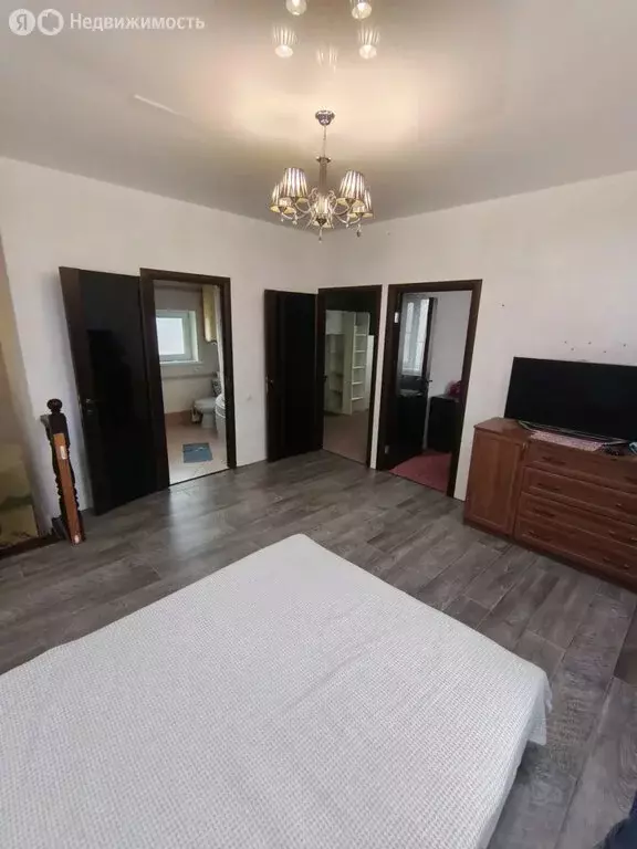 Дом в село Кулешовка, улица Ленина (120 м) - Фото 1