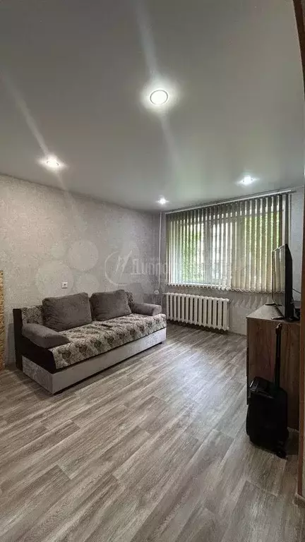 1-к. квартира, 32 м, 1/5 эт. - Фото 0