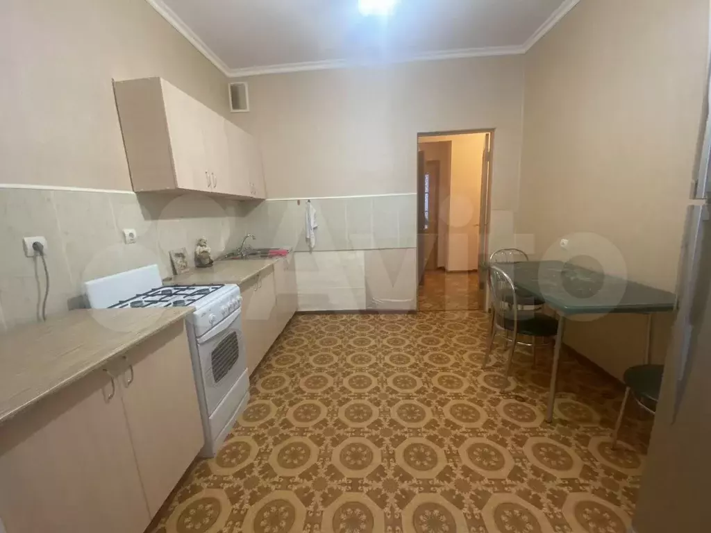 1-к. квартира, 43 м, 2/10 эт. - Фото 1