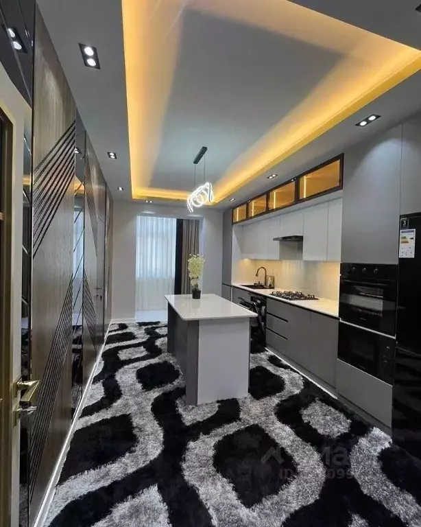 2-к кв. Краснодарский край, Сочи ул. Ленина, 219/6Б (68.0 м) - Фото 1