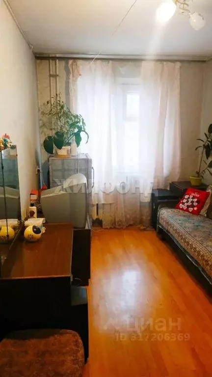 Комната Новосибирская область, Новосибирск ул. Макаренко, 10 (28.1 м) - Фото 0