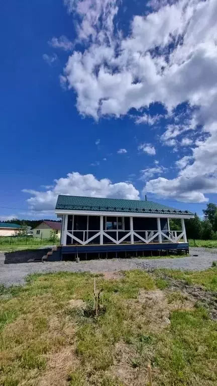 Дом в Карелия, Лахденпохский муниципальный округ, пос. Сорола, 0022204 ... - Фото 0