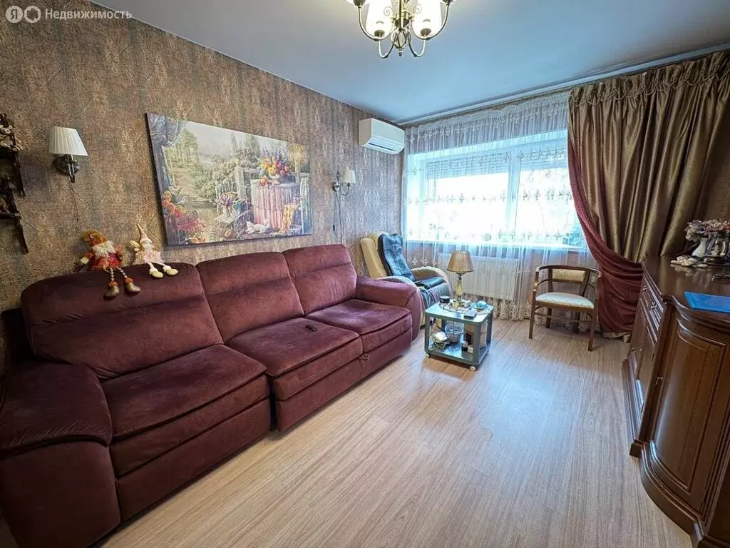 2-комнатная квартира: Волгоград, Санаторная улица, 4А (60.4 м) - Фото 1