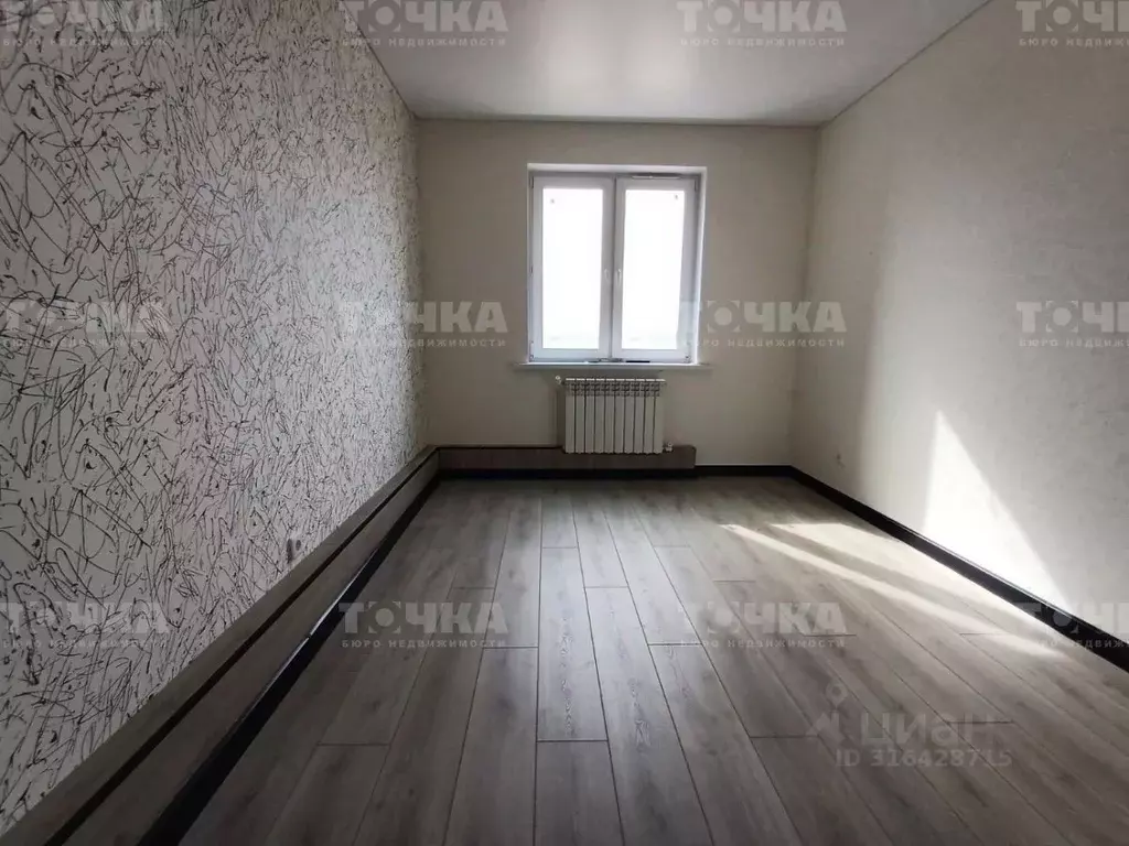 2-к кв. Челябинская область, Чебаркуль 9 Мая ул., 31 (65.0 м) - Фото 0