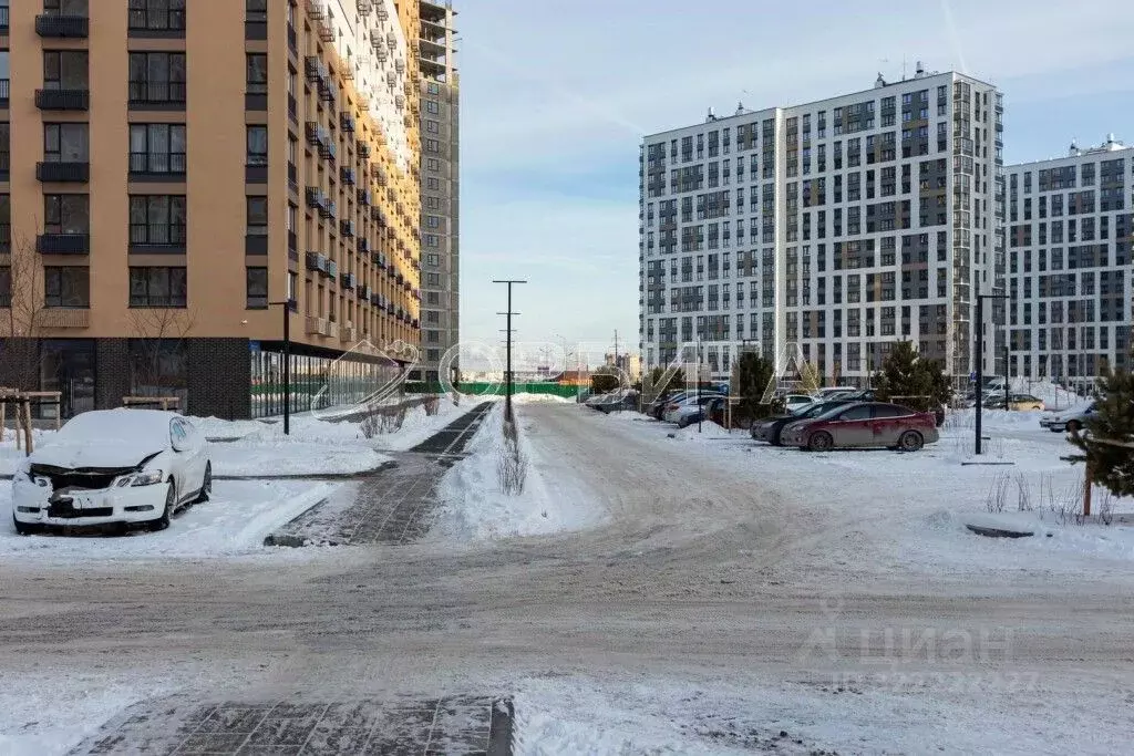 2-к кв. Тюменская область, Тюмень ул. Василия Подшибякина, 11 (65.0 м) - Фото 0