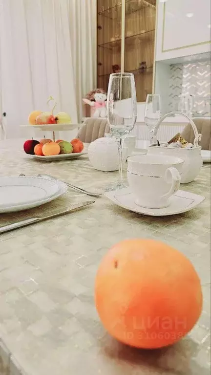 Коттедж в Татарстан, Набережные Челны ул. Нижняя Боровецкая (190 м) - Фото 0
