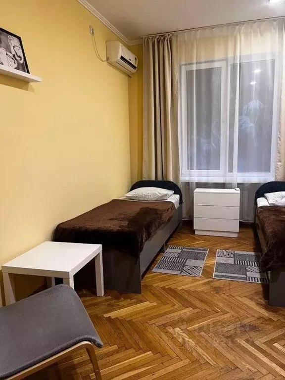 Комната Краснодарский край, Сочи Центральный мкр, ул. Комсомольская, ... - Фото 1
