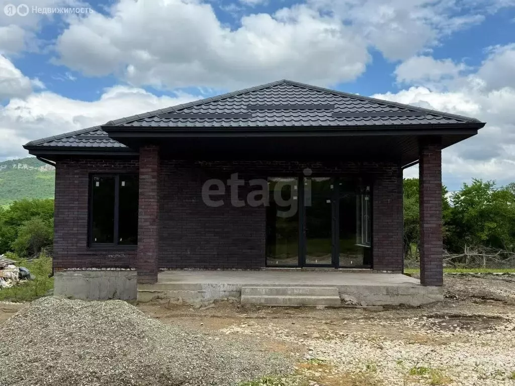 Дом в Даховская, Ключевая улица (60 м) - Фото 1