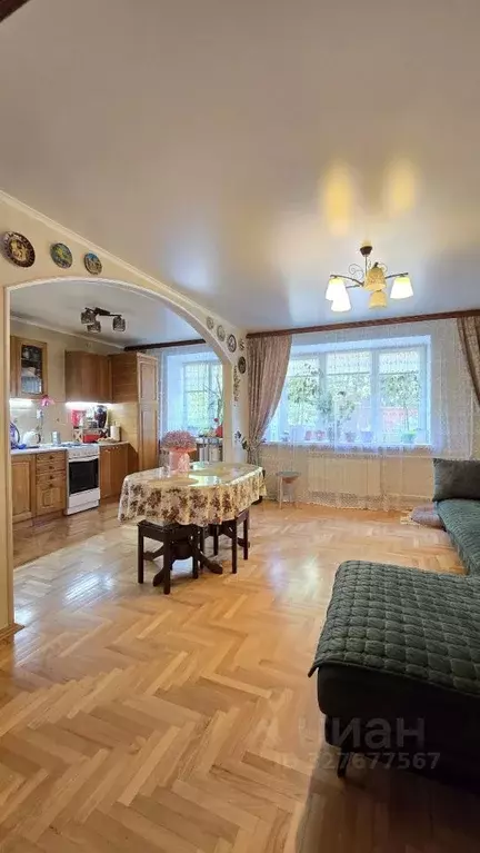 4-к кв. Курская область, Курск ул. Дзержинского, 65/2 (91.6 м) - Фото 0