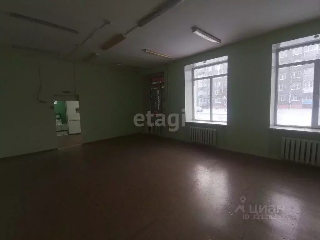 Торговая площадь в Архангельская область, Коряжма просп. Ленина, 21 ... - Фото 1