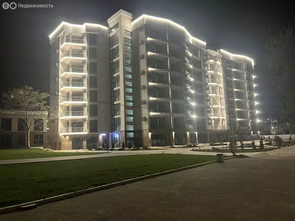 Квартира-студия: Севастополь, улица Пляж Омега, 24 (72.4 м) - Фото 2