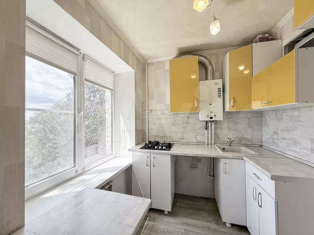 2-к. квартира, 46 м, 4/5 эт. - Фото 0