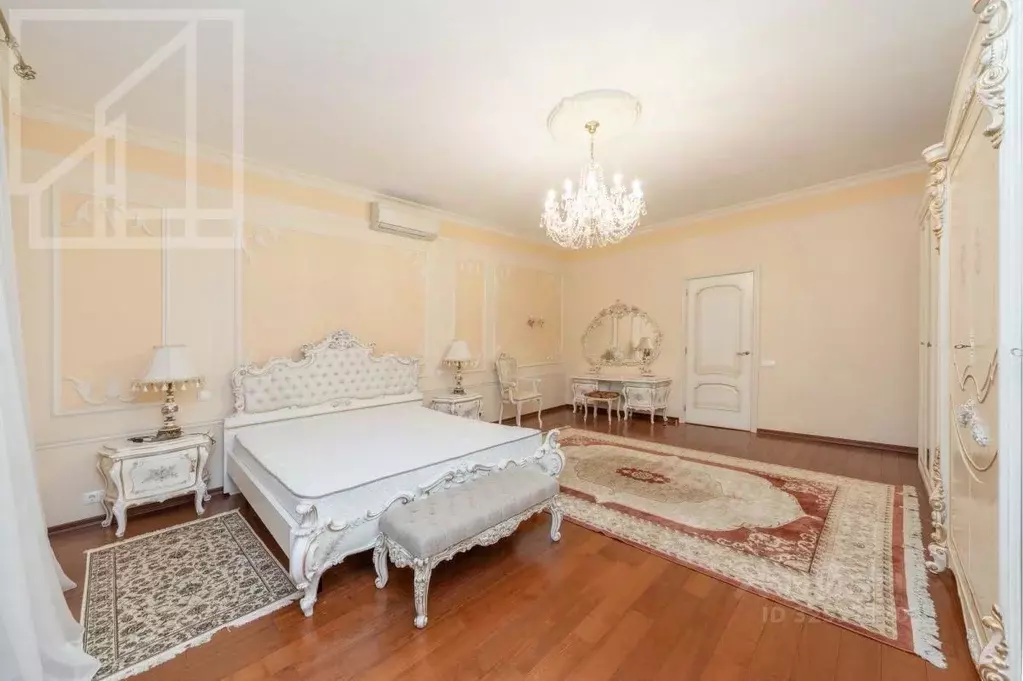 3-к кв. Москва ул. Крылатские Холмы, 33к1 (164.0 м) - Фото 1