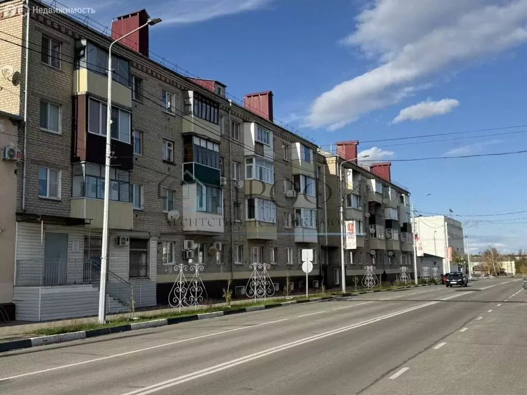 1-комнатная квартира: Новый Оскол, улица 1 Мая, 6 (30 м) - Фото 1