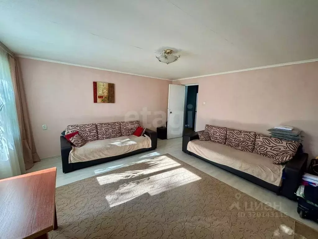 3-к кв. Псковская область, Остров ул. Шумейко, 8 (74.9 м) - Фото 2