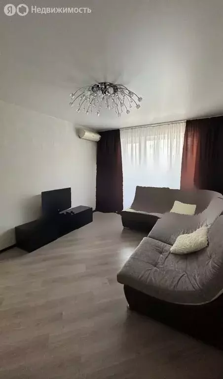 2-комнатная квартира: Омск, улица Кирова, 14/2 (54 м) - Фото 1