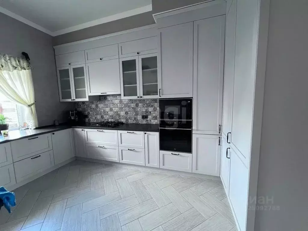 Таунхаус в Воронежская область, Воронеж ул. Покровская, 11 (205 м) - Фото 1